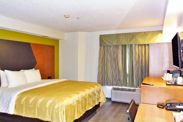 Quality Inn & Suites Raleigh North image 19